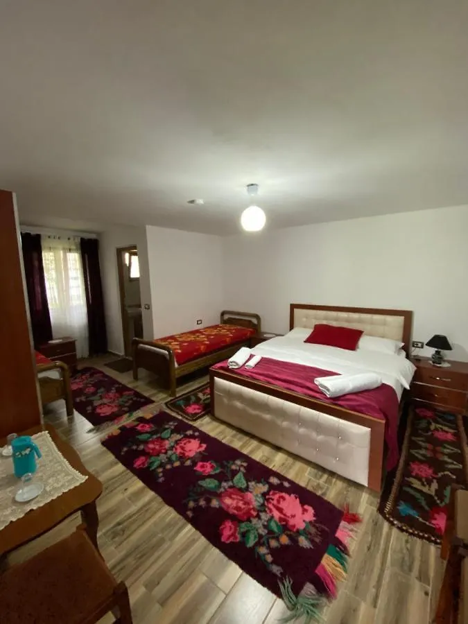 Pensión Guesthouse Mehmeti Valbone