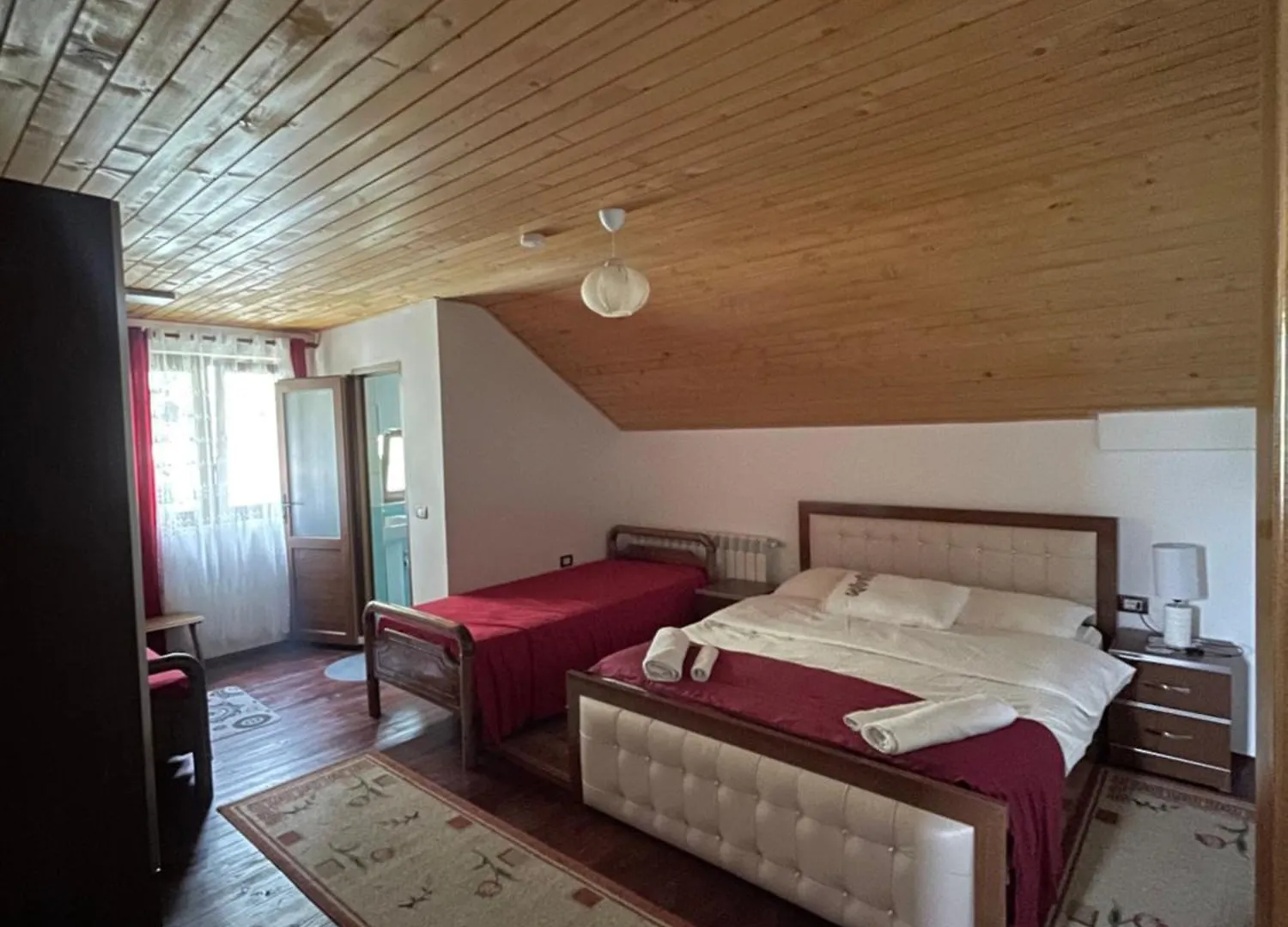Guesthouse Mehmeti Βαλμπόνα