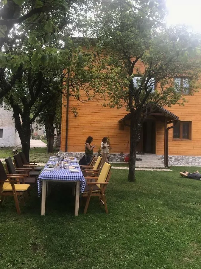 Πανσιόν Guesthouse Mehmeti Βαλμπόνα Αλβανία