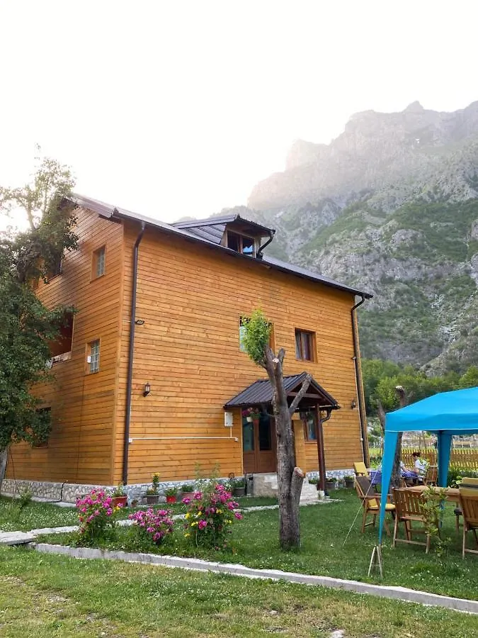 Guesthouse Mehmeti Valbone Albania